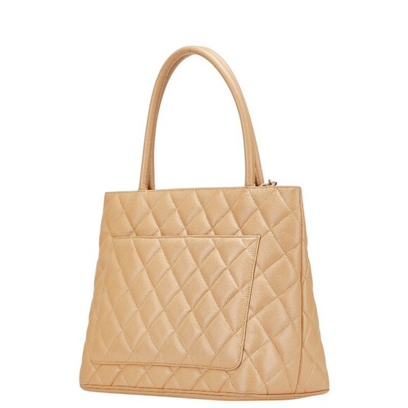 CHANEL Cream Caviar Leather Logo Tote Bag - Picture 2 of 7